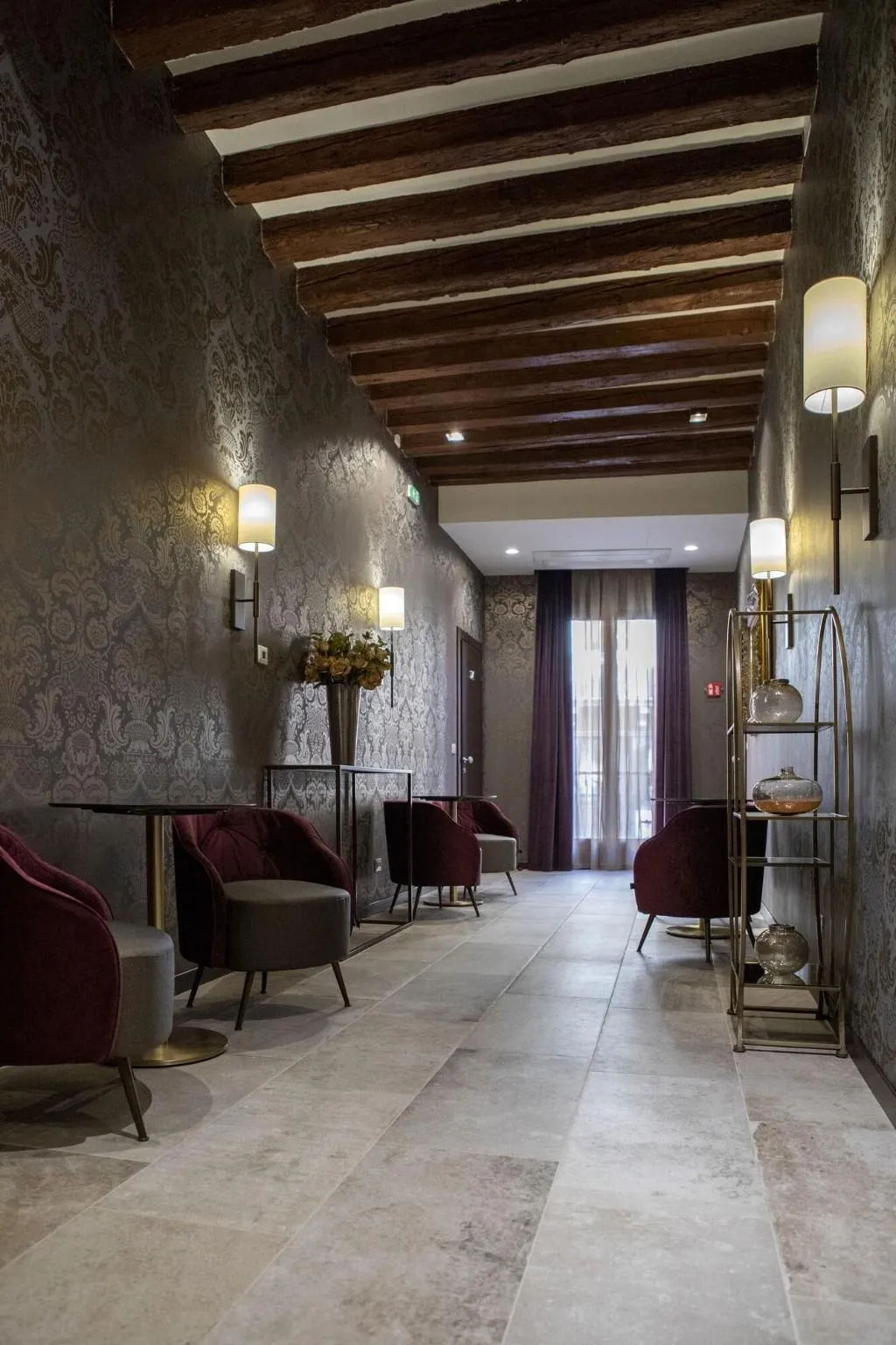 Lobby, Alle Guglie, Venice