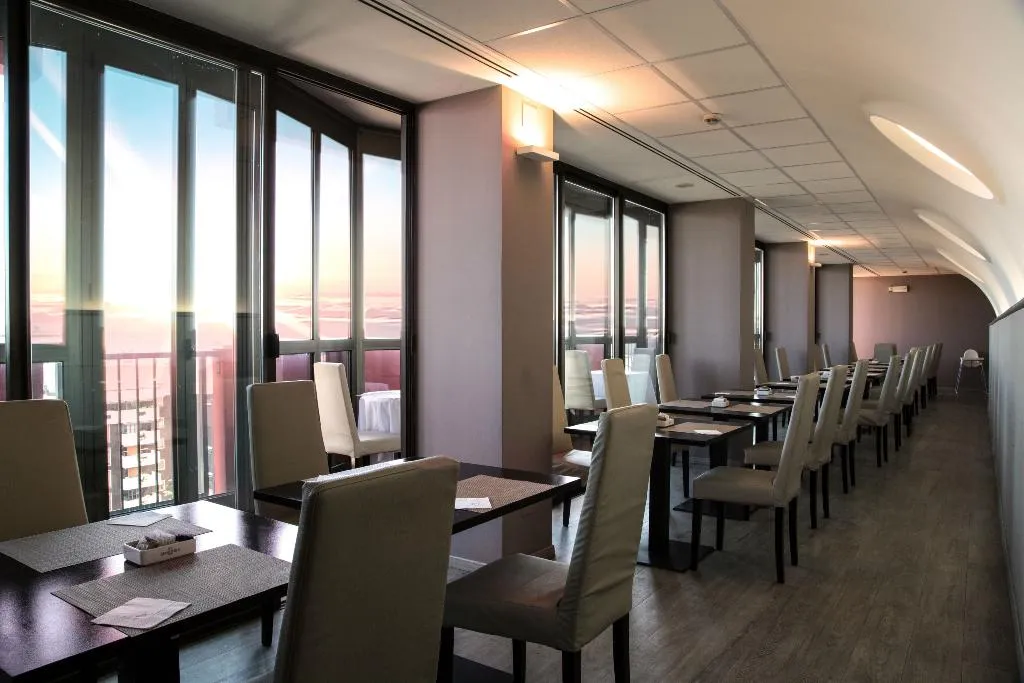 Restaurant, UNA HOTELS Hotel Residence Contessa Jolanda Milano, Milan