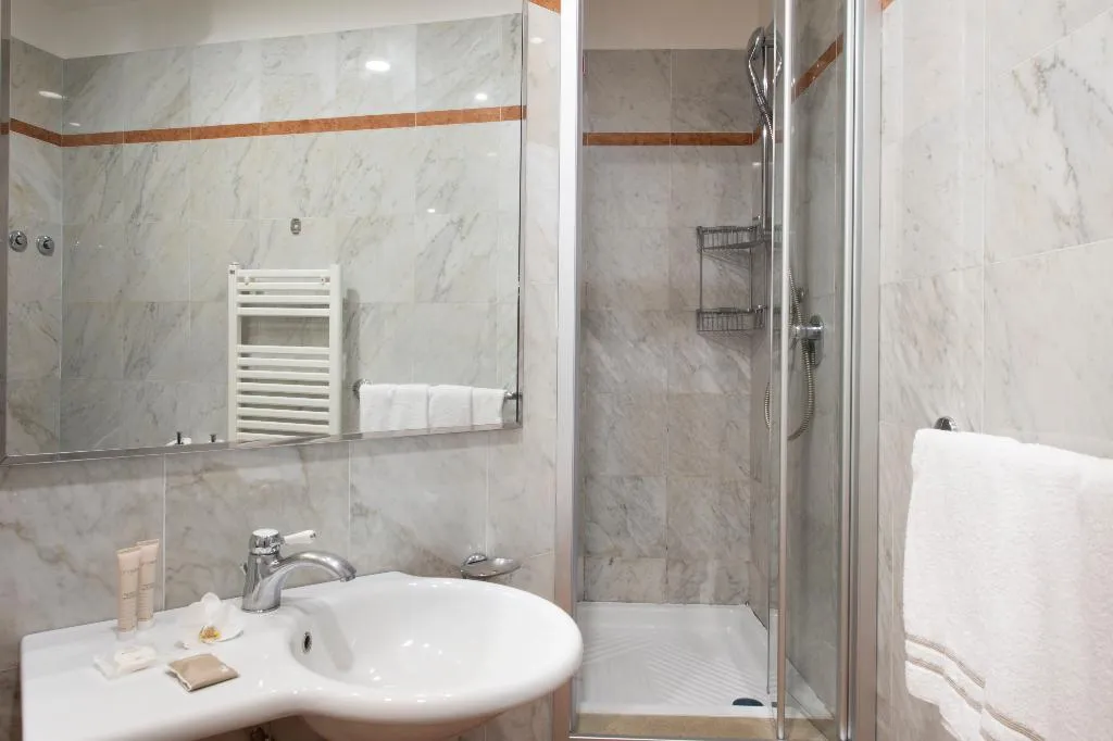 TWIN STANDARD Room, Grifone - Meetings & Spa, Florence