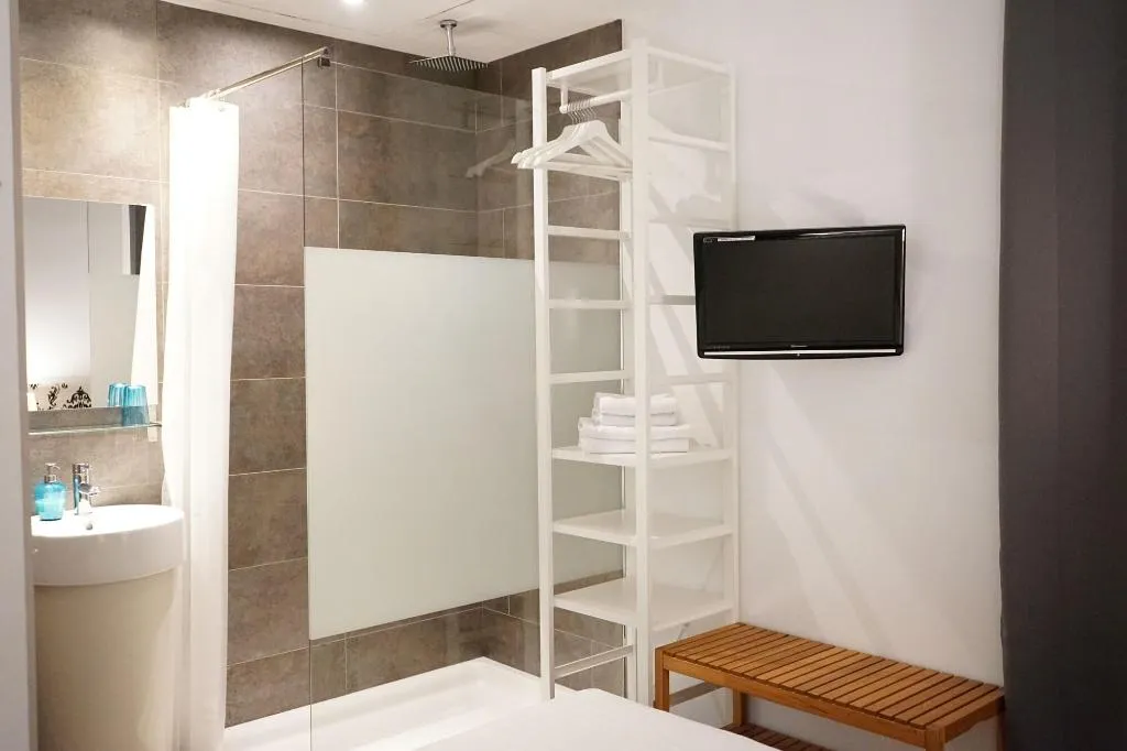 Room, Hostal Q, Barcelona