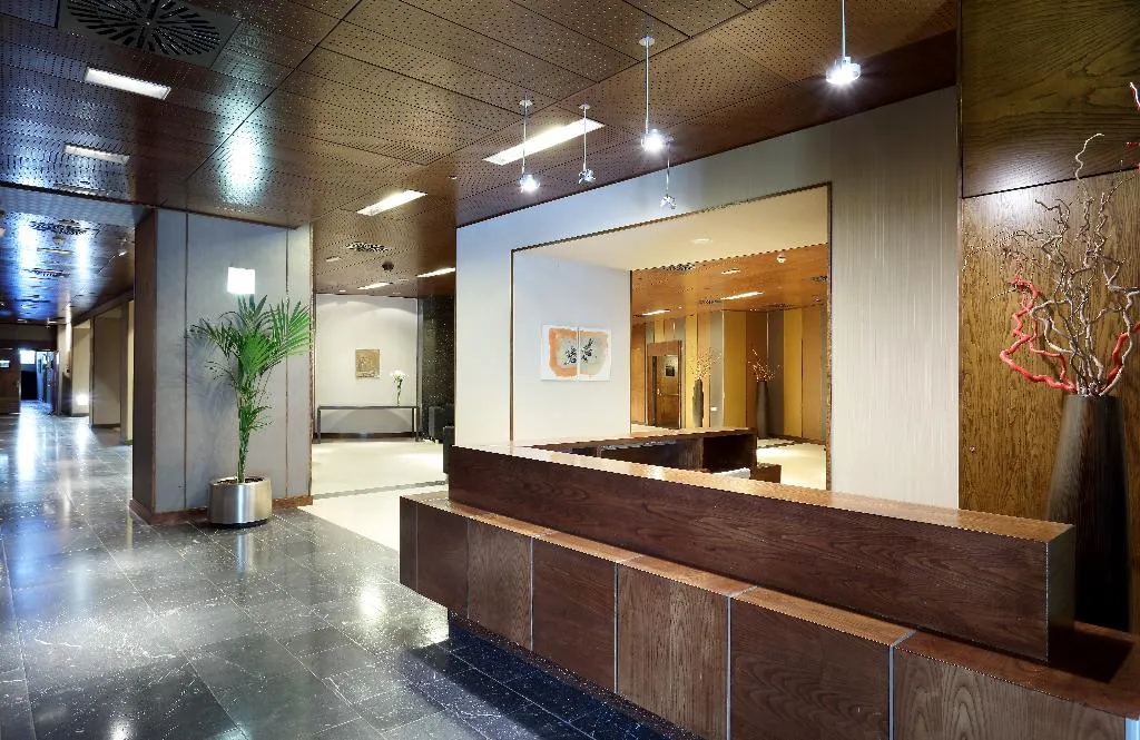 Lobby, Eurostars Madrid Mirasierra Suites, Madrid