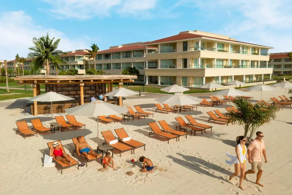 Beach, Moon Palace Cancún All Inclusive, Cancun Area