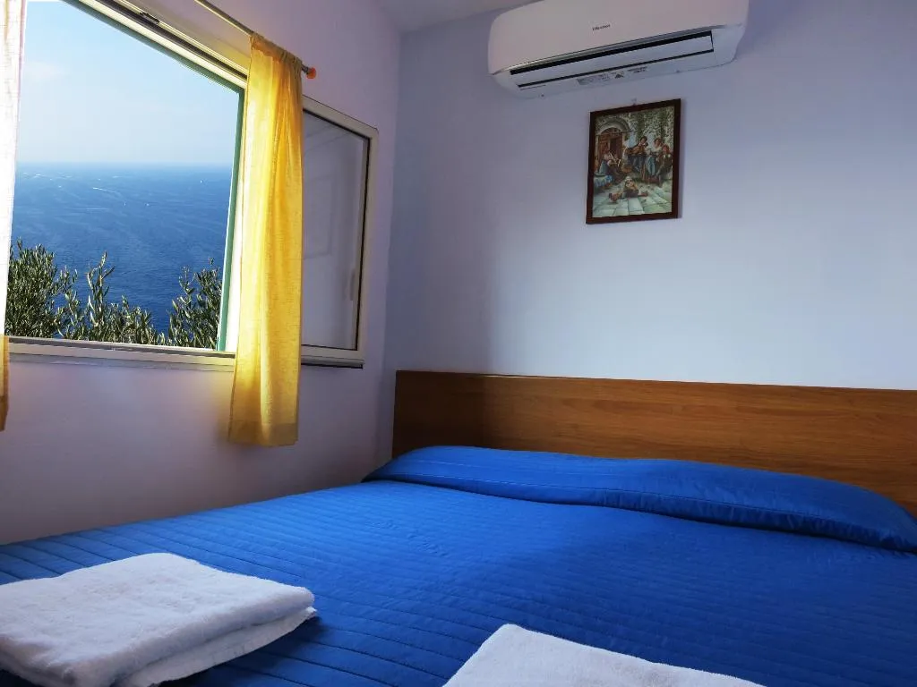 CHALET SEA VIEW CAPACITY 3 Room, Baia Serena, Naples