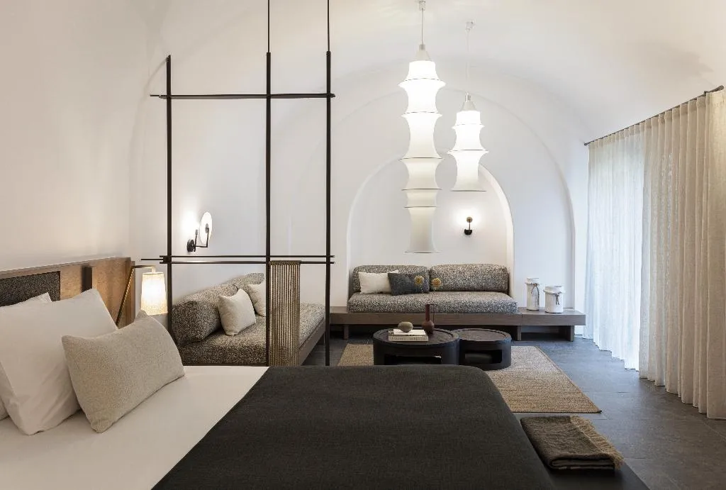 VILLA FIVE BEDROOMS Room, Canaves  Epitome, Santorini