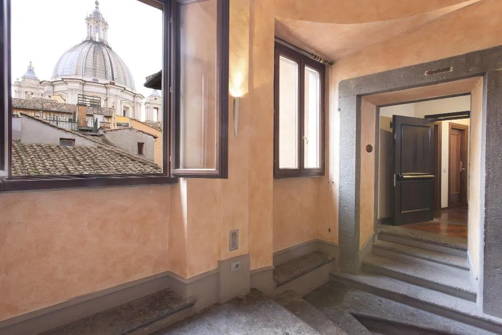 Lobby, Teatro Pace 33, Rome