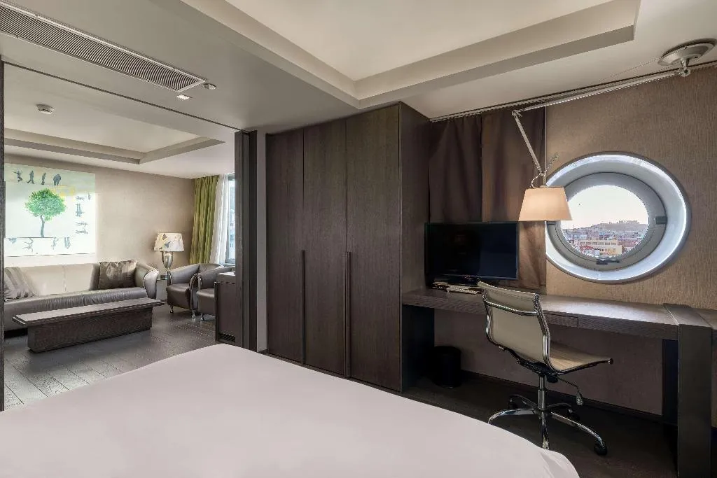 Room, Radisson Blu Park Hotel Athens, Athens