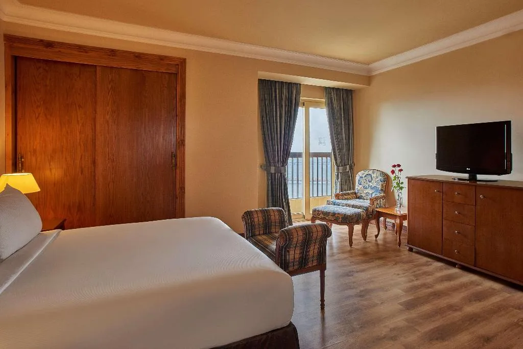 SUITE STANDARD Room, Hilton Zamalek Residence Cairo, Cairo