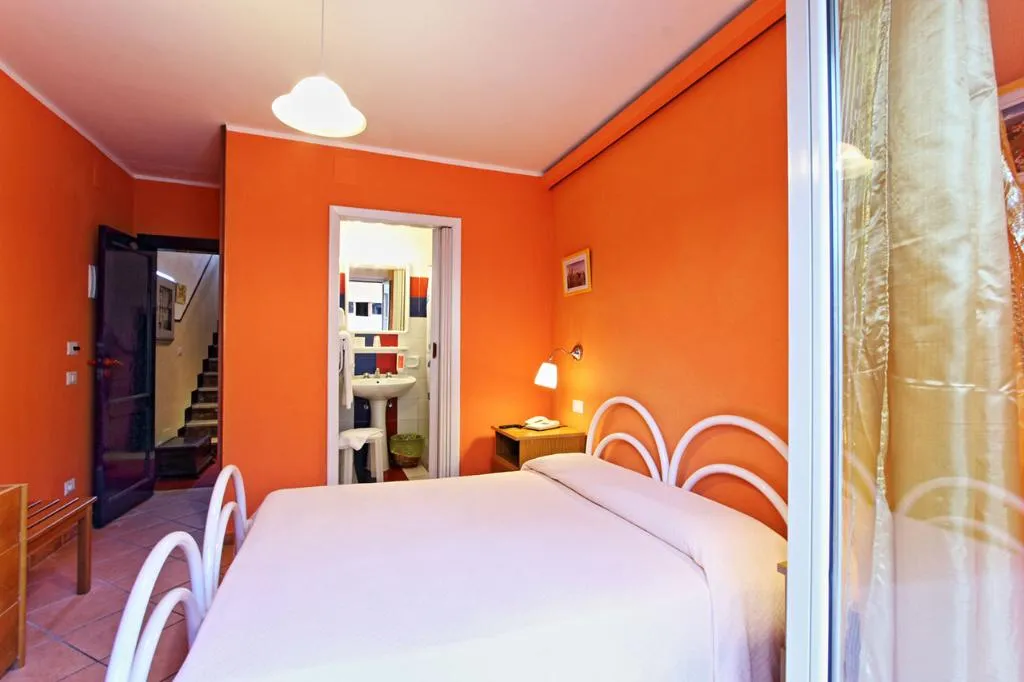 Room, Inn Piero, Taormina