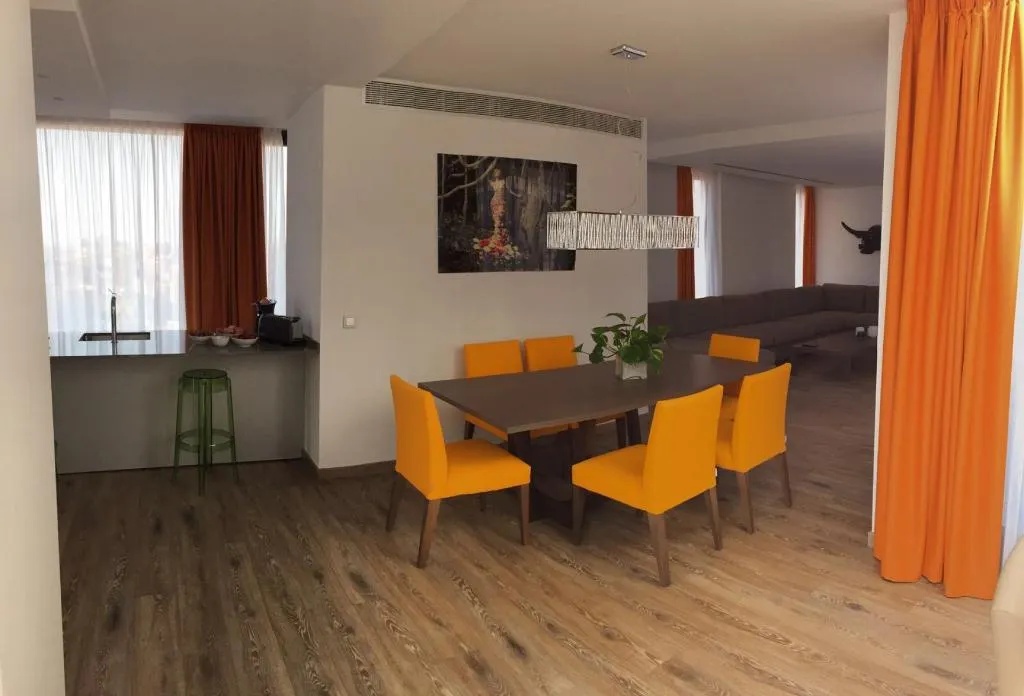 APARTMENT DELUXE Room, Cosmo Apartments Sants, Barcelona