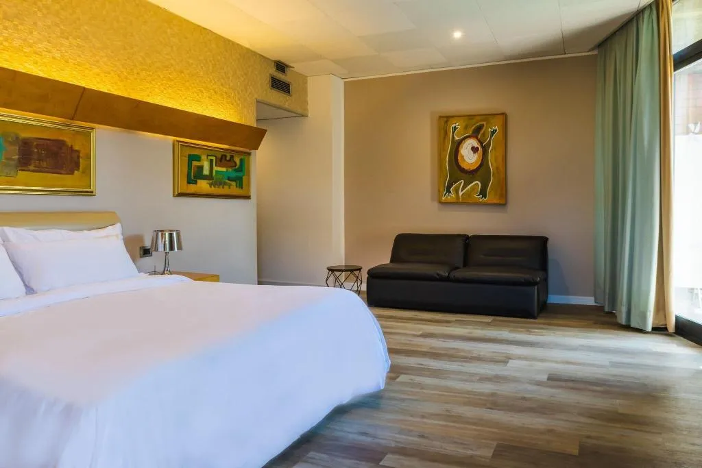 Room, Four Points by Sheraton Catania Hotel & Conference, Catania