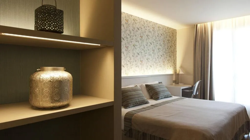 TWIN PREMIUM Room, Duquesa de Cardona, Barcelona