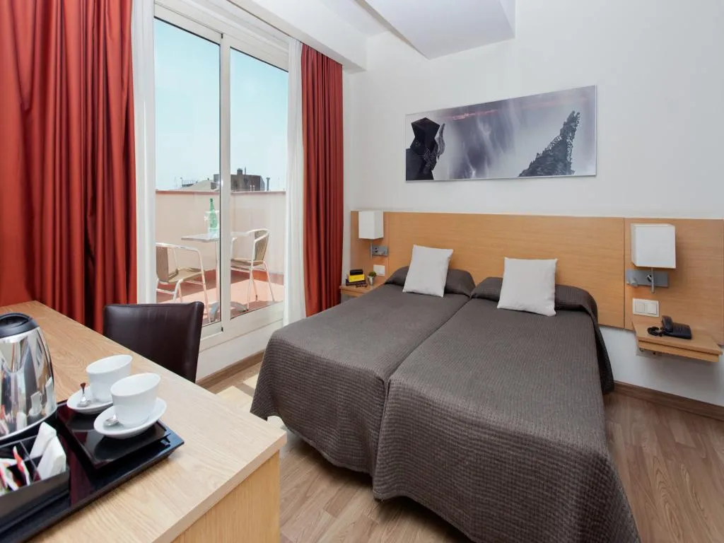 DOUBLE SUPERIOR Room, Sagrada Familia, Barcelona