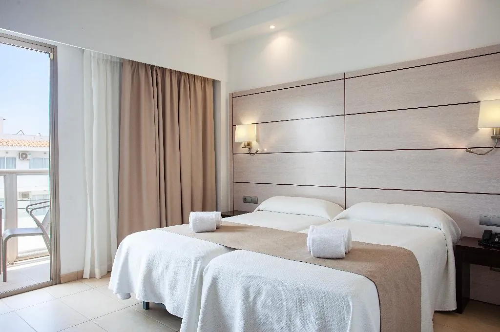 DOUBLE STANDARD Room, Hotel Puchet Ibiza, Ibiza
