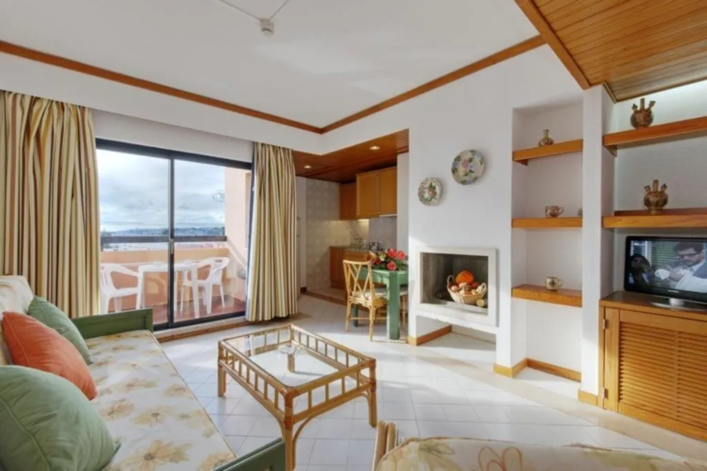 Room, Muthu Oura Praia Hotel, Algarve