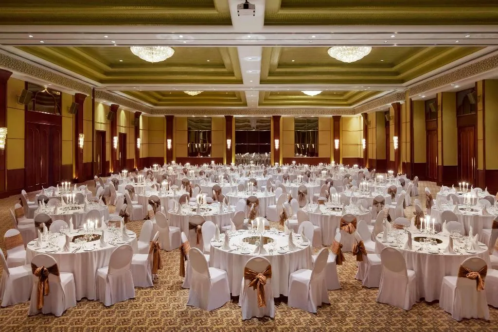 Restaurant, Ajman hotel, Dubai