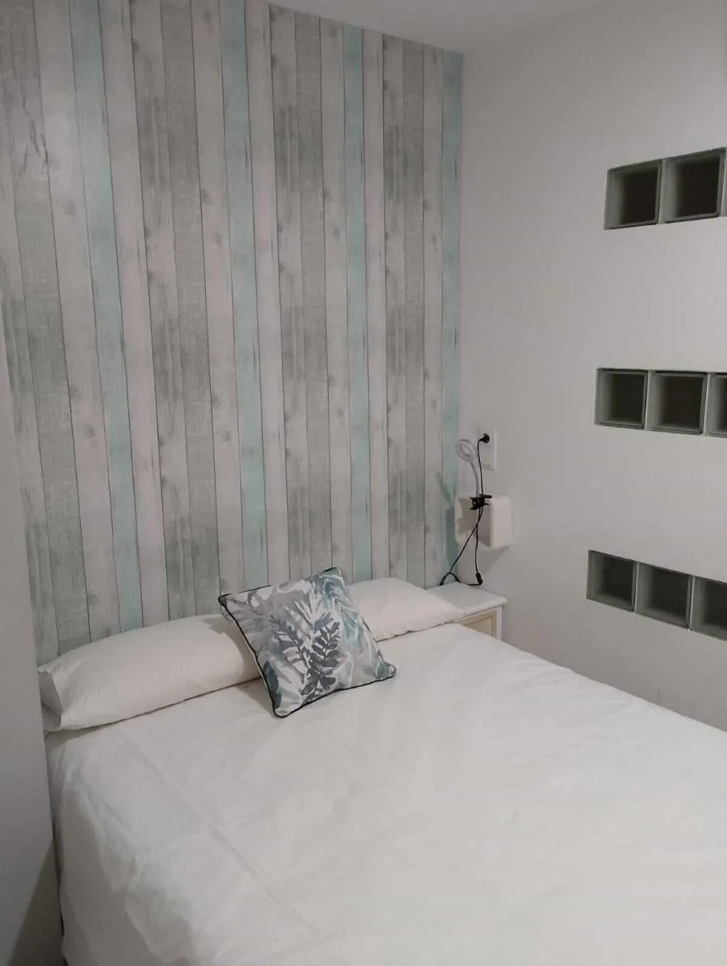 Room, Hostal Quatre Llunes, Costa Blanca