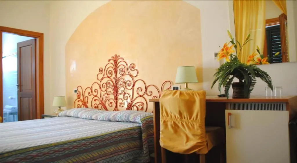 Room, Hotel Ristorante Silvestrino, Cagliari