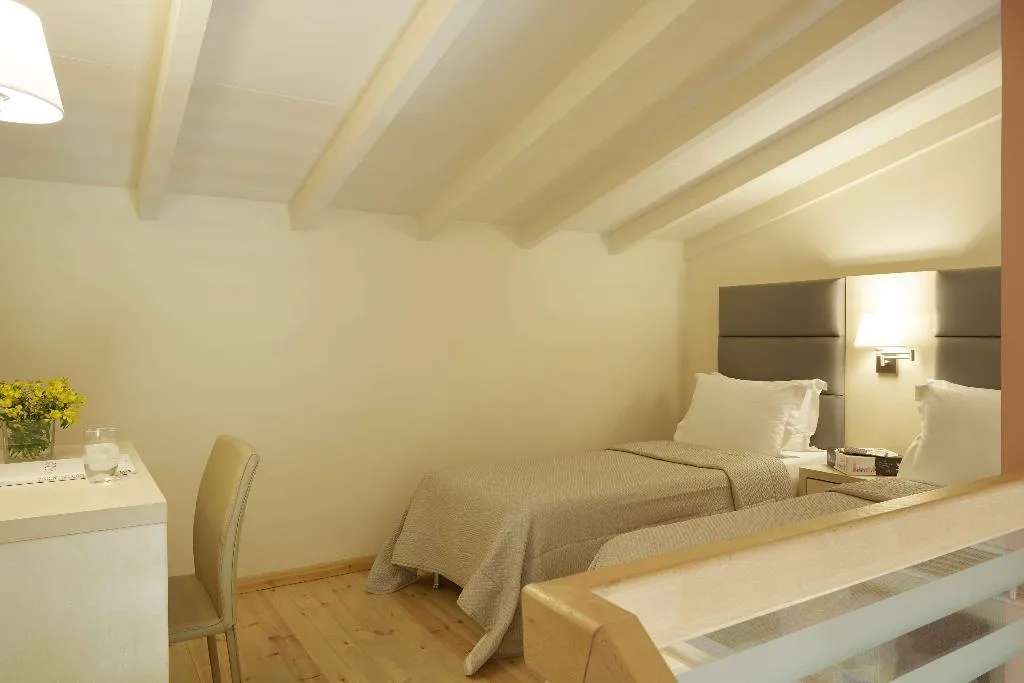 Room, Capo Di Corfu, Corfu