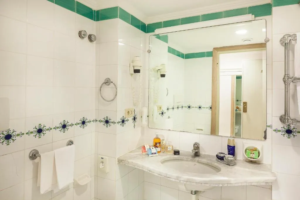 DOUBLE CLASSIC Room, Continental Ischia, Naples