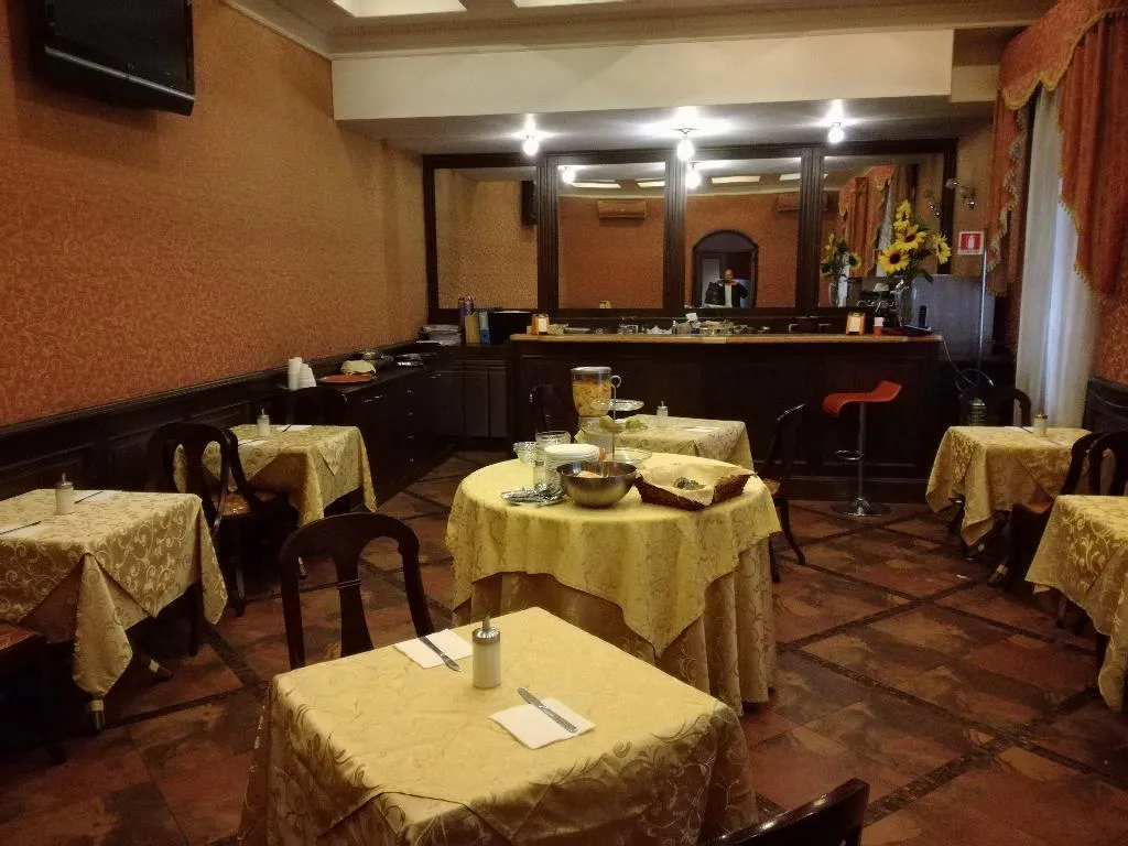 Restaurant, Guiren, Naples