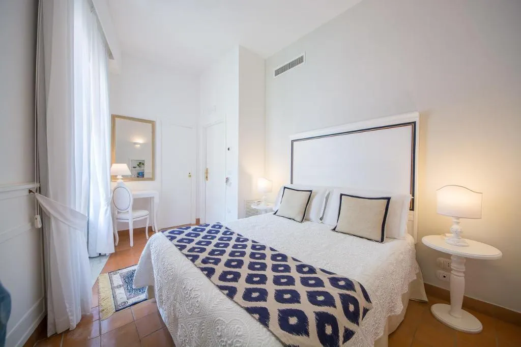 DOUBLE ECONOMY Room, Hotel Villa Romana & SPA, Naples