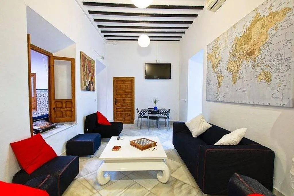 General view, Hostel Trotamundos, Seville