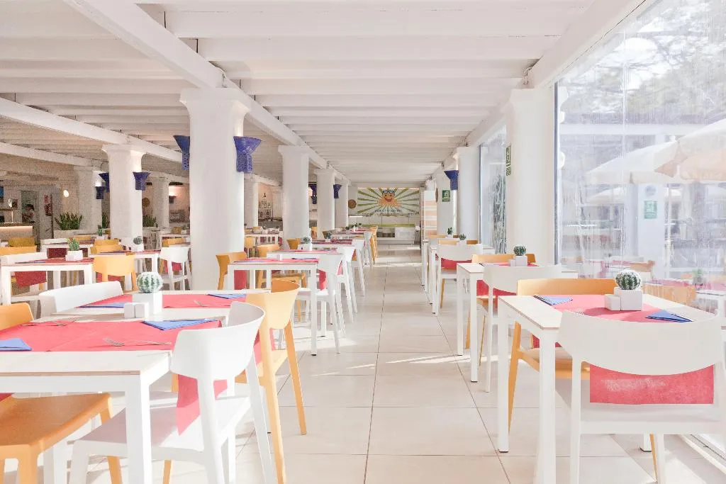 Restaurant, FERGUS Style Punta Arabi, Ibiza