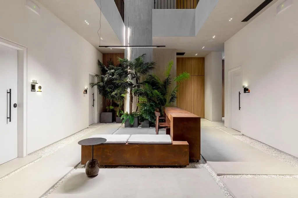 Lobby, Newel Psychiko, Athens