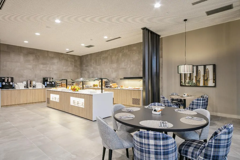 Restaurant, Hotel Acta Voraport, Barcelona