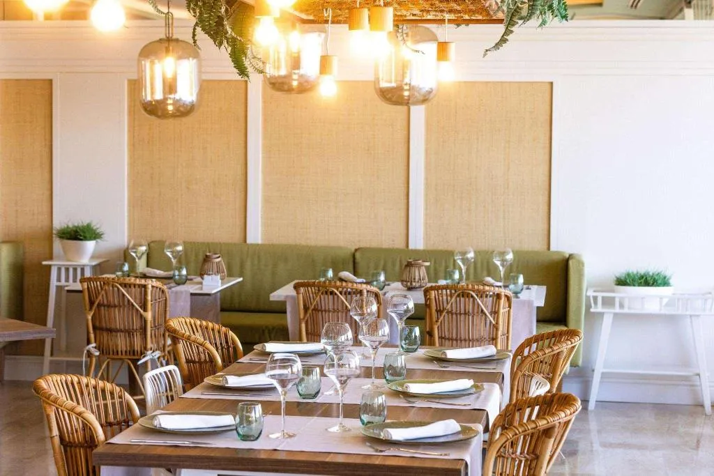 Restaurant, Zafiro Palace Palmanova, Majorca