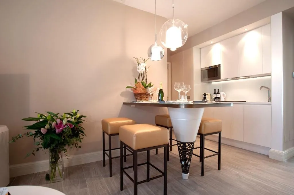 Room, Luxury Suite Milano Duomo, Milan