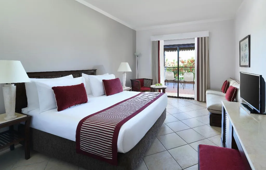 Double or Twin GARDEN VIEW Room, JAZ Belvedere, Red Sea Riviera