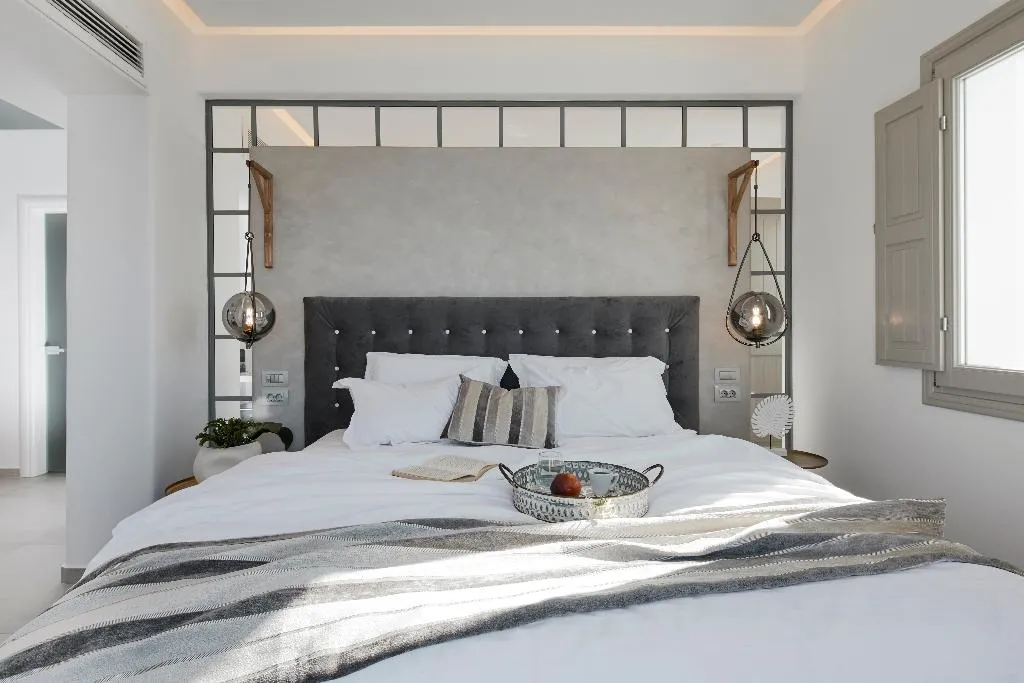 SUITE WITH PRIVATE POOL Room, Phos The Boutique Luxury Hotel & Villas, Santorini