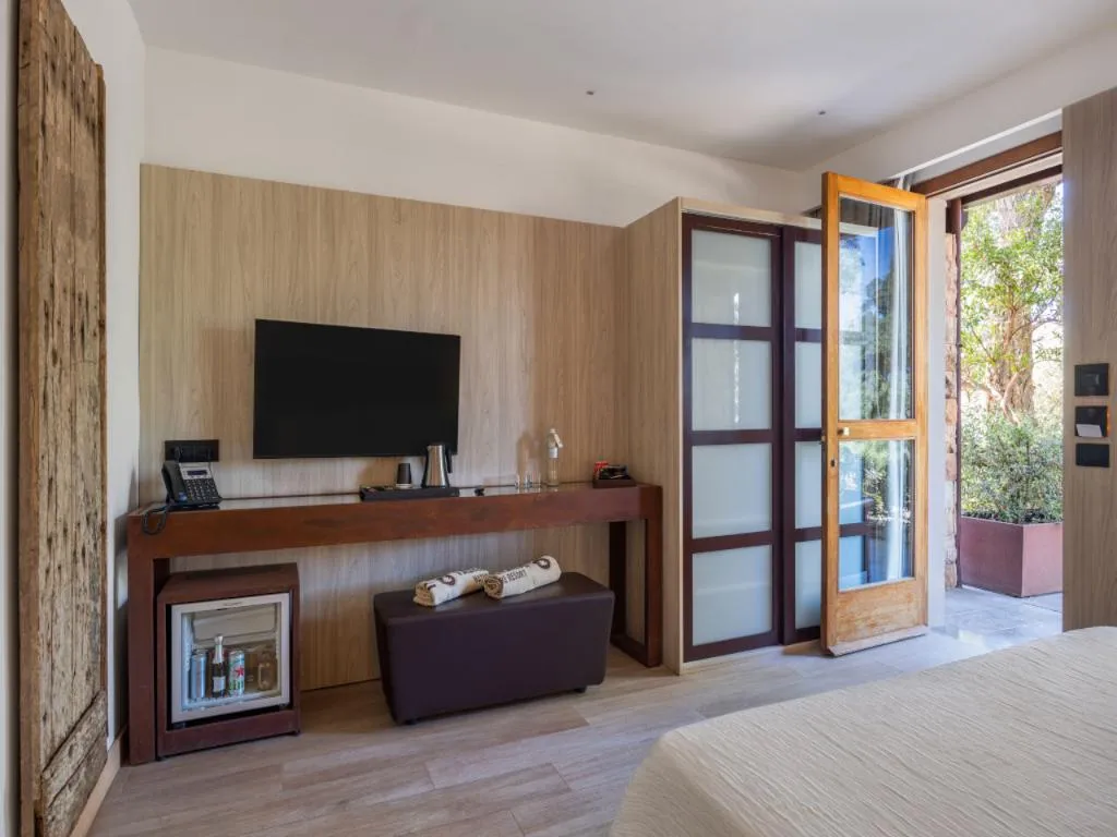 Double or Twin EXECUTIVE GARDEN VIEW Room, Vallegrande Nature Resort by Geocharme, Palermo