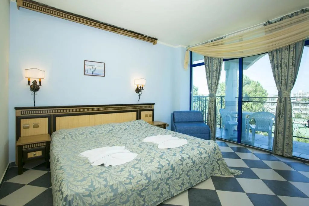 DOUBLE STANDARD Room, Chaika Beach Resort, Bourgas