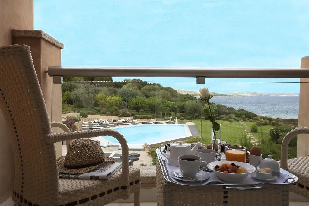 Double or Twin SEA VIEW WITH BALCONY Room, L'Ea Bianca Luxury Resort, Olbia
