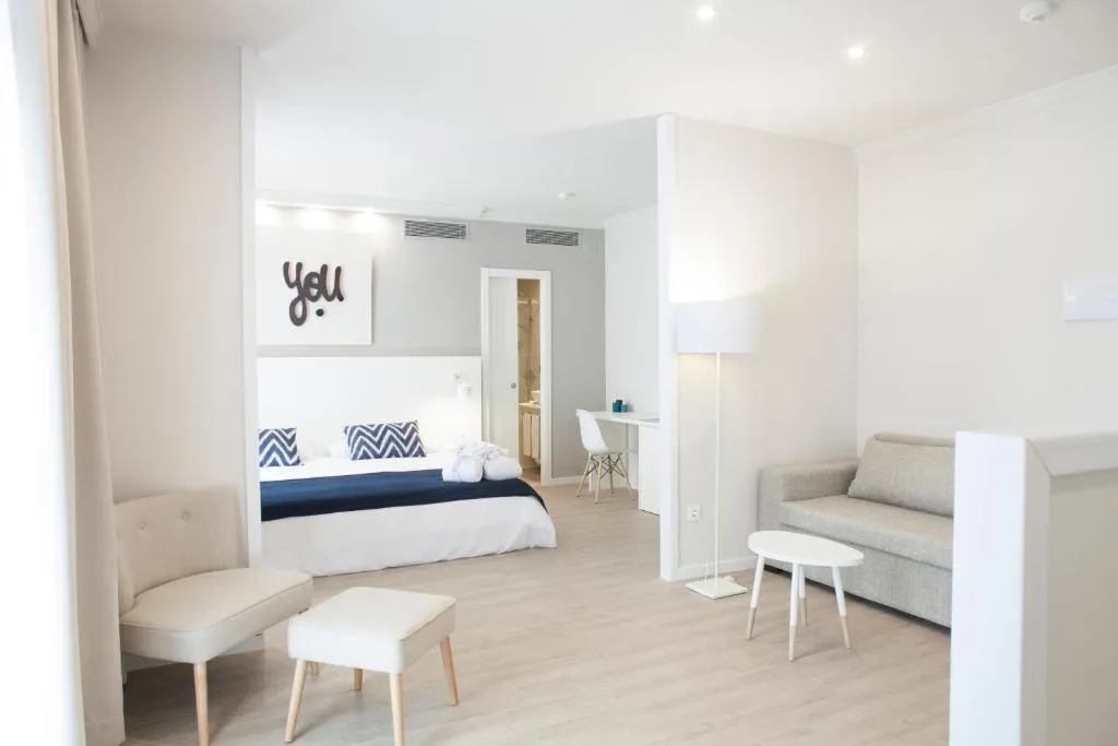 JUNIOR SUITE CAPACITY 2 Room, Ibersol Antemare (ONLY ADULTS), Costa Brava