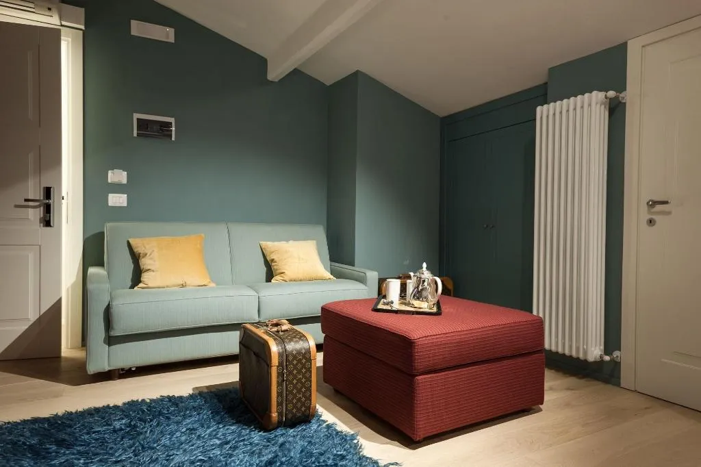 Room, B B Lorena Suites, Florence