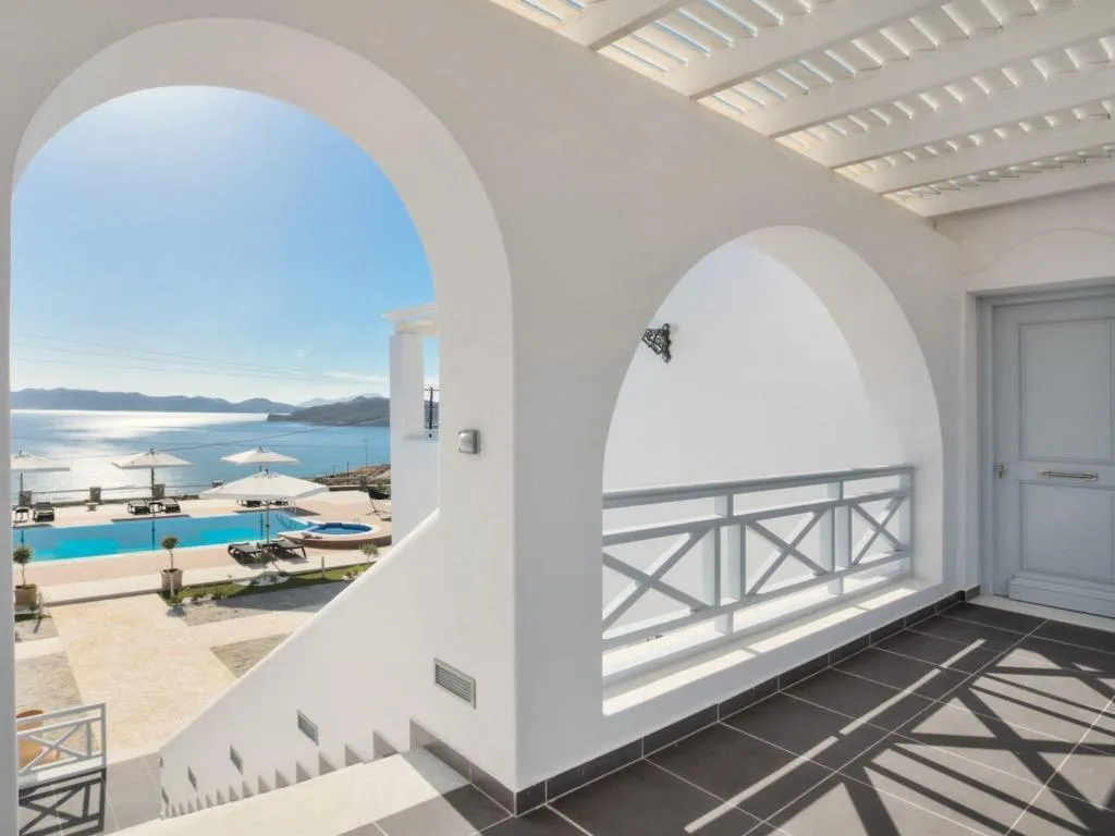 Terrace, Miland Suites, Santorini