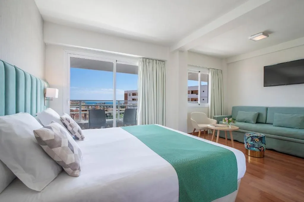 JUNIOR SUITE SEA VIEW WITH BALCONY Room, Hotel Costa Malaga by Pierre & Vacances, Costa Del Sol