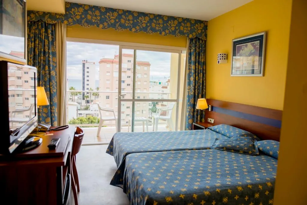 Double or Twin SUPERIOR WITH TERRACE Room, Biarritz, Valencia