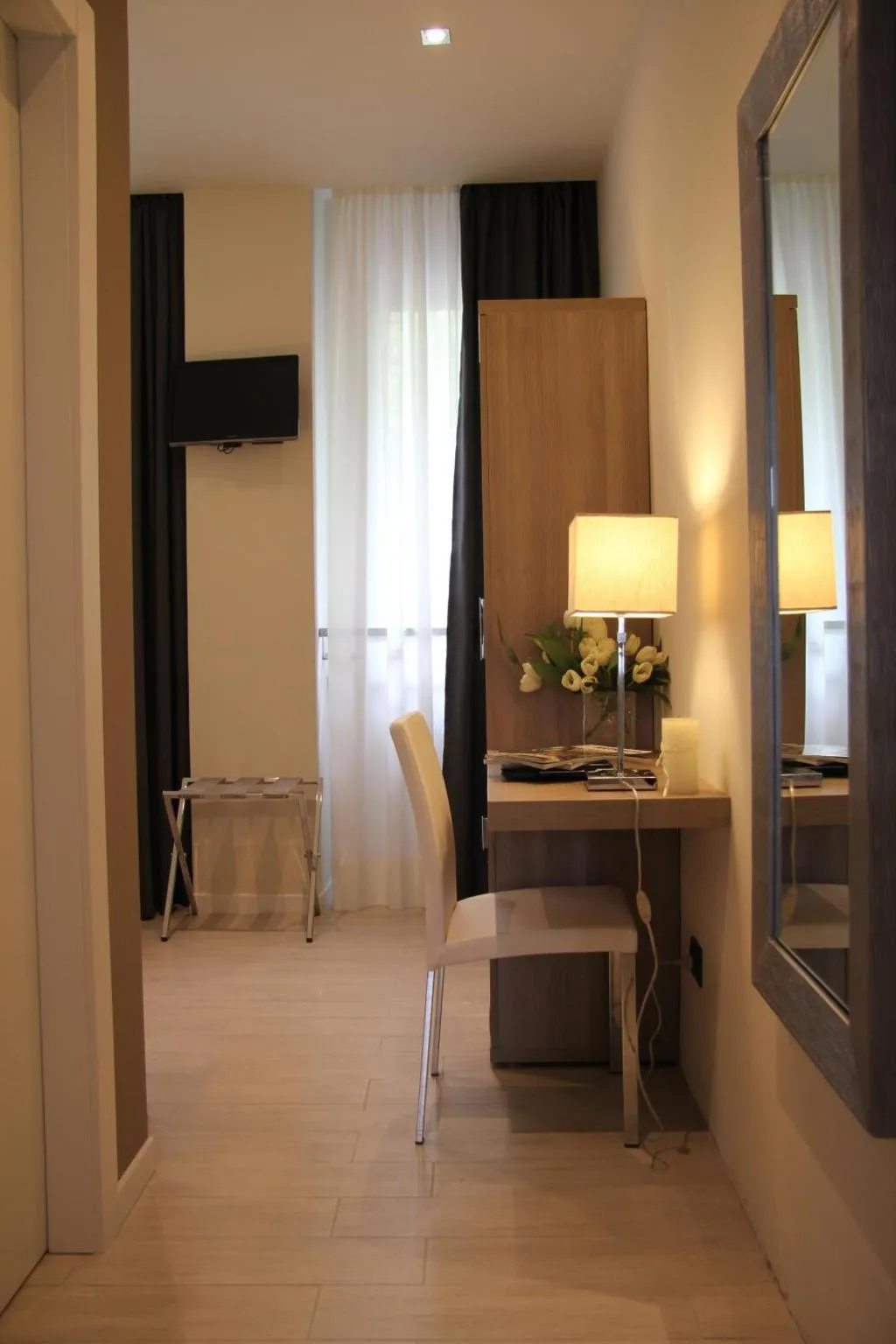 General view, Hotel Zara Milano, Milan