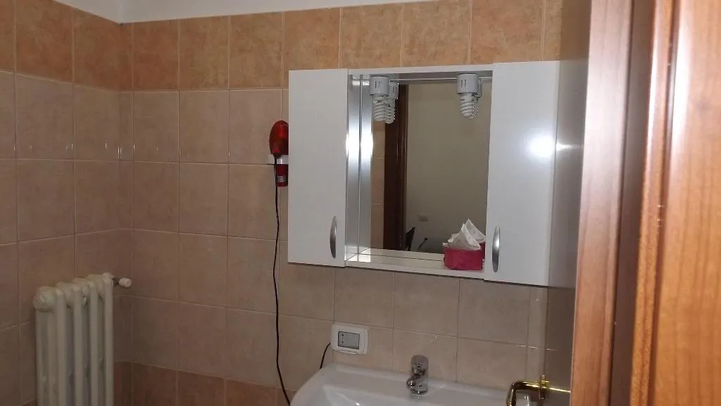 Room, Foresteria Roma, Naples