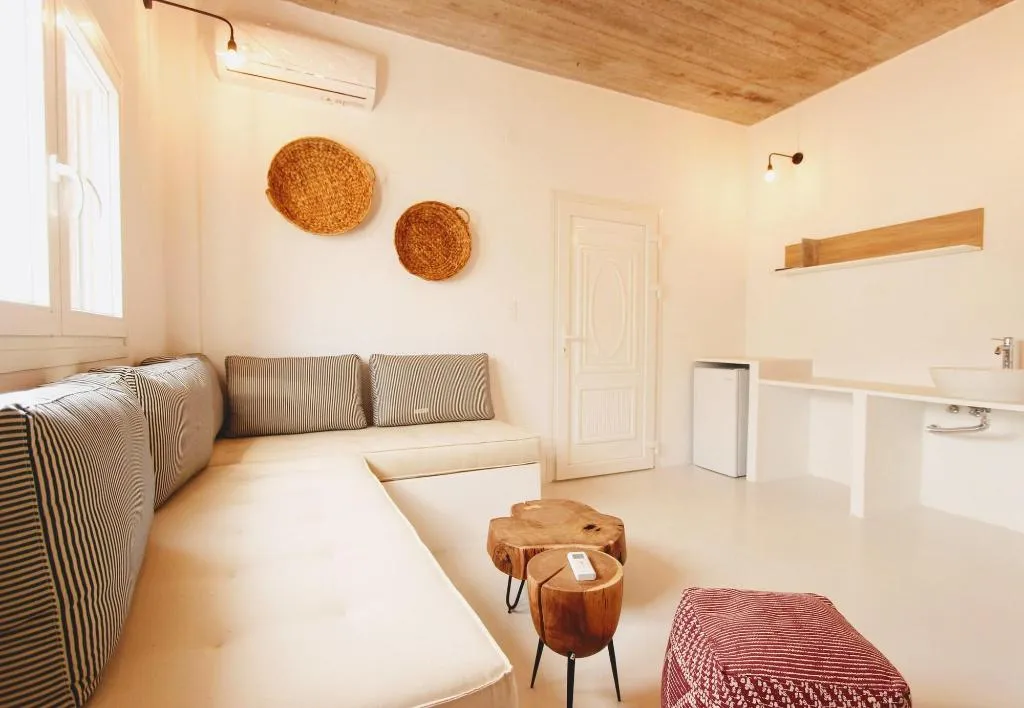 Room, Mesanto Luxury Suites, Santorini