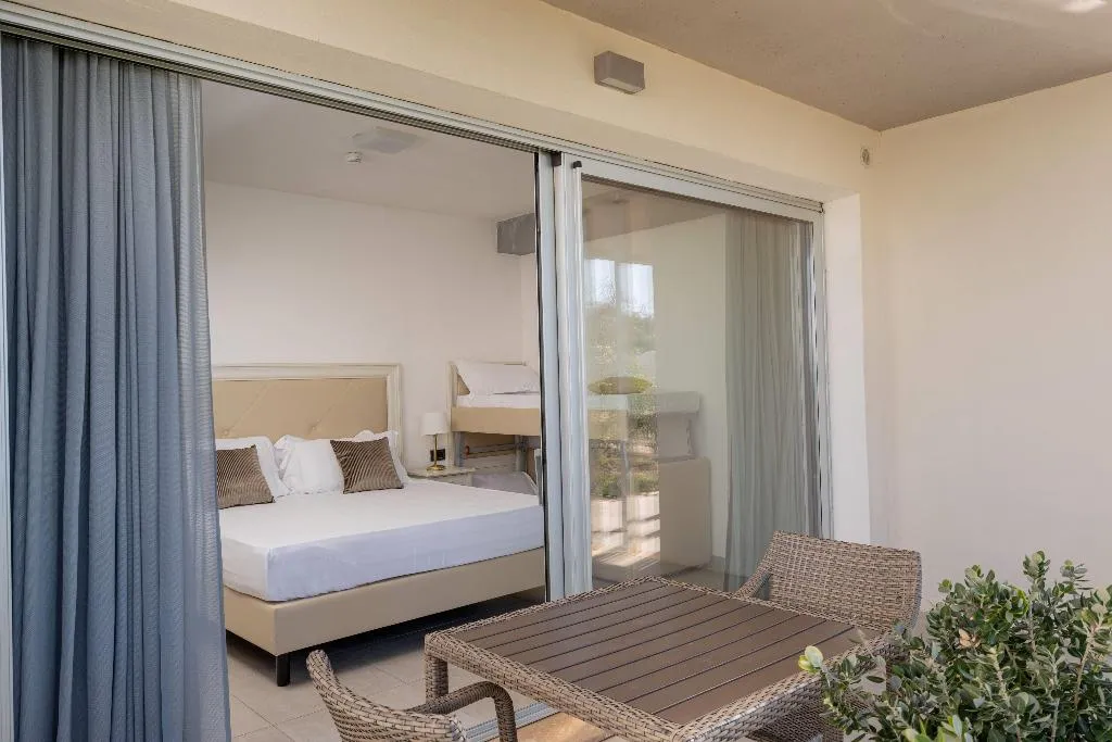 TRIPLE STANDARD Room, Bellevue Resort Sardinia Affiliated By Melia, Alghero