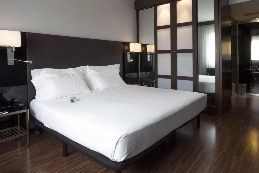 DOUBLE KING SIZE BED Room, AC Padova, Venice