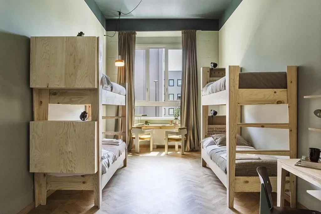 Room, Casa Base, Milan