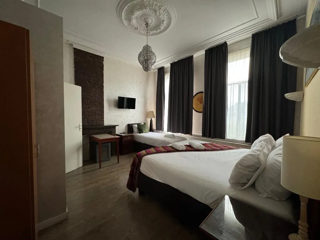 TRIPLE WITH BALCONY Room, Hotel La Belle Vue, Amsterdam