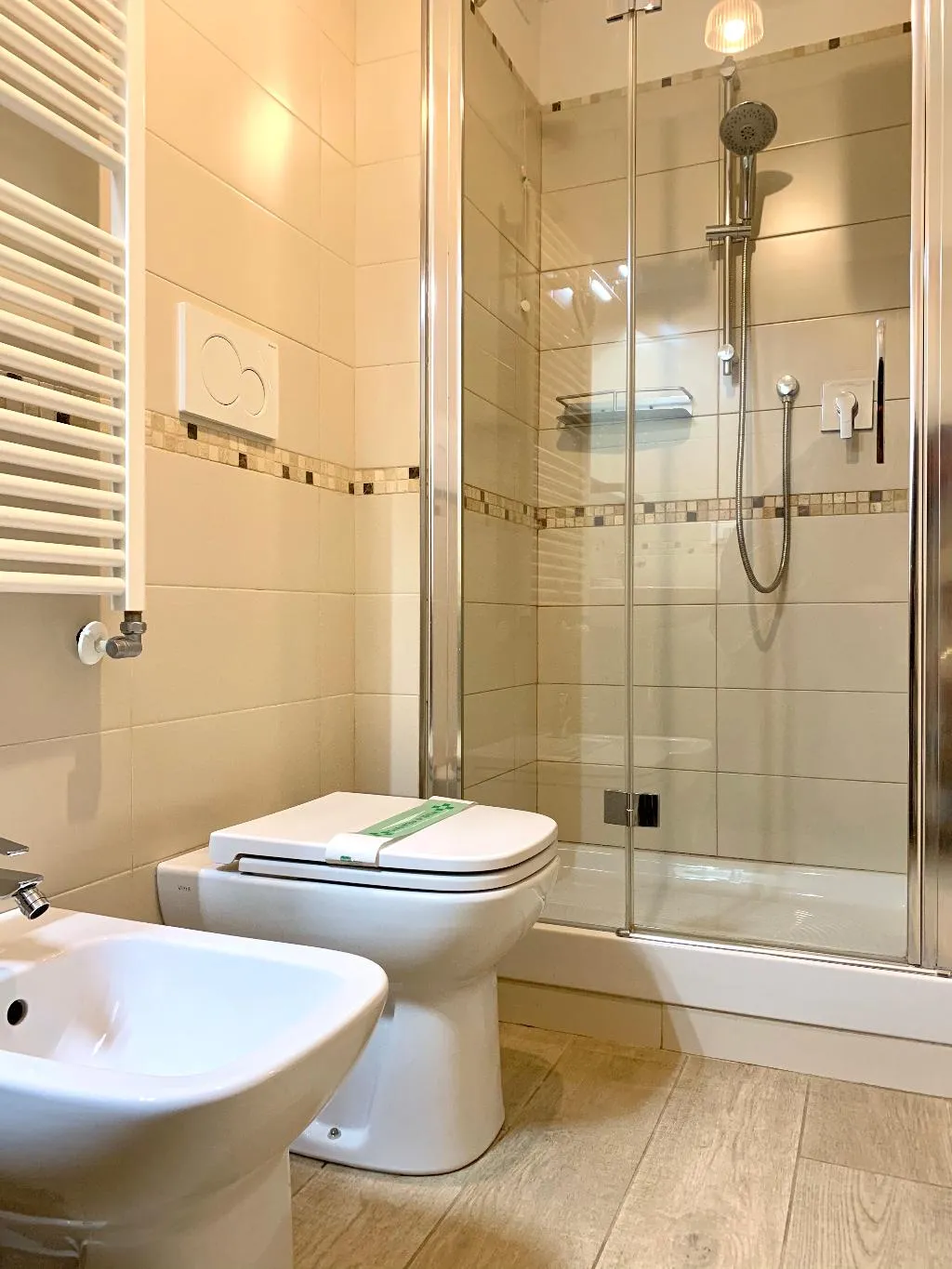 DOUBLE DELUXE CANAL VIEW Room, B&B Fortuny, Venice