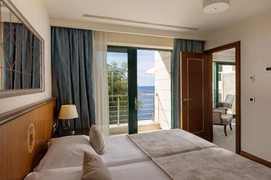 JUNIOR SUITE WITH BALCONY Room, Hotel More, Dubrovnik